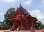 Visit Wat Racha Thammaram, Ko Samui, Thailand