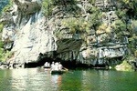 Hoa Lu - Trang An Full Day Tour from Hanoi: Boat, Biking, Buffet Lunch, Caves