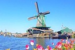Marken, Volendam & Zaanse Schans: Cheese, Windmills and Clogs