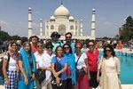 Private Guided Tour of Agra from Delhi : All Inclusive 