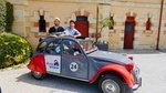 Pessac Leognan half-Day Wine Tour in a Citroën 2CV from Bordeaux