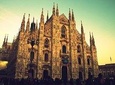 Private Transfer from Rome to Milan with 2 Sightseeing Stops
