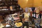 Private Winery Tour + Wine Tasting (Minimum 4 people)
