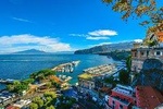 Private Transfer from Naples to Sorrento: Door-to-Door, English-speaking driver
