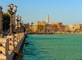 Private Transfer from Amalfi to Bari with 2 Sightseeing Stops