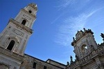 Private Transfer from Naples to Lecce with 2 Sightseeing Stops