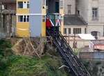 Ride Reina Victoria Lift, Valparaíso, Chile