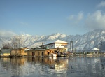 Explore Dal Lake, Srinagar, India