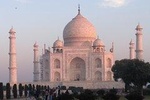 Explore Full Day Agra Tour with Taj Mahal at sunrise & Agra Fort 