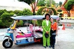 Tuk Tuk Bangkok Tour: WW2 Pad Thai, Chinatown, Wat Pho, 360-Viewpoint & Extra
