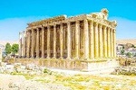 Small Daily Tours to Beiteddine and Deir El Qamar with Lunch
