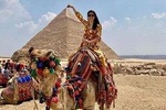 Private Day tour with Guide to Giza Pyramids, Saqqara and Memphis from Cairo