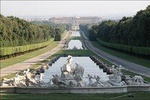 Transfer- Naples Train Station/area to Positano - 2hr stop Royal Palace Caserta
