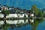 Private tour to Hongcun village and Tunxi old town with Lunch from Huangshan