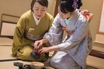 A 90 min. Tea ceremony Workshop In The Authentic Tea Room 