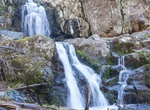 Hike to Upper Doyles River Falls, Shenandoah National Park, Virginia