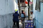 HD-03 WangLang cycling to see rare royal barge museum and riverside communities