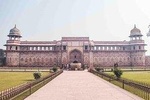 Full Day City tour of Agra with Hotel Pick-up and drop-off