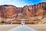 From Hurghada: Day Trip to Valley of the Kings in Luxor