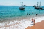 Passeio de Escuna pela Baía de Paraty 