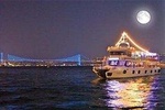 All Inclusive Moonlight Dinner Cruise on The Bosphorus
