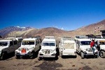 13 days Easy Road Trip to Upper Mustang by Jeep