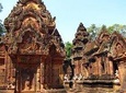 2-Days Private Tour Discovering Angkor Wat, Grand Tour and Banteay Srey