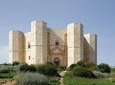 Castel del Monte, between wonder and mistery