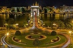 Private Scenic Transfer from Salzburg to Budapest with 4h of Sightseeing