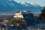 Private Scenic Transfer from Budapest to Salzburg with 4h of Sightseeing