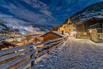 Private Premium Car Transfer from Prague to Salzburg with 2h of Sightseeing