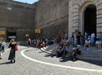 Guided tours in Spanish with skip-the-line ticket to the Vatican City.