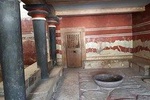 Full Day Private Tour- Knossos Palace, museum and Heraklion Town with lunch