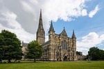 Salisbury and Magna Carta Private Tour from Southampton
