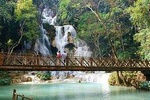 Kuang Si Waterfall Minibus Ticket (Private)