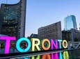 Private Downtown Toronto Walking Tour in English