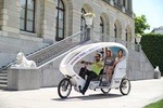Boutique Chocolate Store Tour in a Private TaxiBike: Geneva 