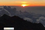 Rinjani Trekking 2D/1N Senaru Crater Rim