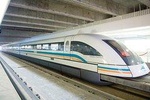 Small group: Shanghai Tour Featuring Must-See Attractions with Customizations