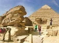 Private Day Trip with Guide to Giza Pyramids and Saqqara from Cairo