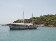 Búzios Full day: Boat and Trolley Tour with Lunch from Arraial do Cabo