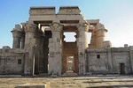 Aswan & Luxor : Full Day Private Guided Tour to Kom Ombo and Edfu temples 