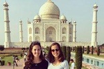 Women Special -Same Day Agra Taj Mahal Tour with Female Consultant