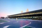Xi'an Downtown hotel transfer to Xianyang Airport