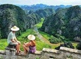 Hoa Lu Trang An Mua Cave Small Group & Deluxe Tour - Limousine Transfer