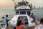 Sibarita Master 85' luxury 90 min Sunset Tour Open Bar
