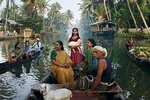 4 Days Best of Kerala Tour with Private houseboat & Car- Iris Holidays