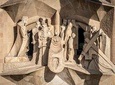 Barcelona: Evening Tour of Sagrada Familia with Expert Guide