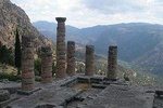 Delphi guided tour with transportation