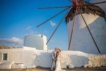 Private Photo Session with a Local Photographer in Mykonos